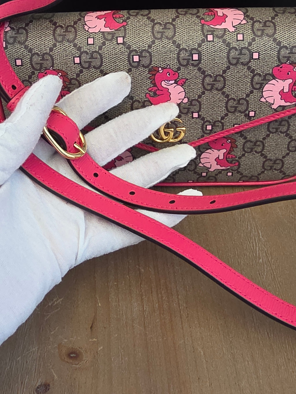 Gucci GG Supreme Year of the Dragon Shoulder Bag