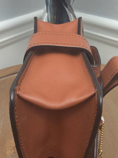 Chloé Aby Lock Small Croc-Embossed Leather Shoulder Bag