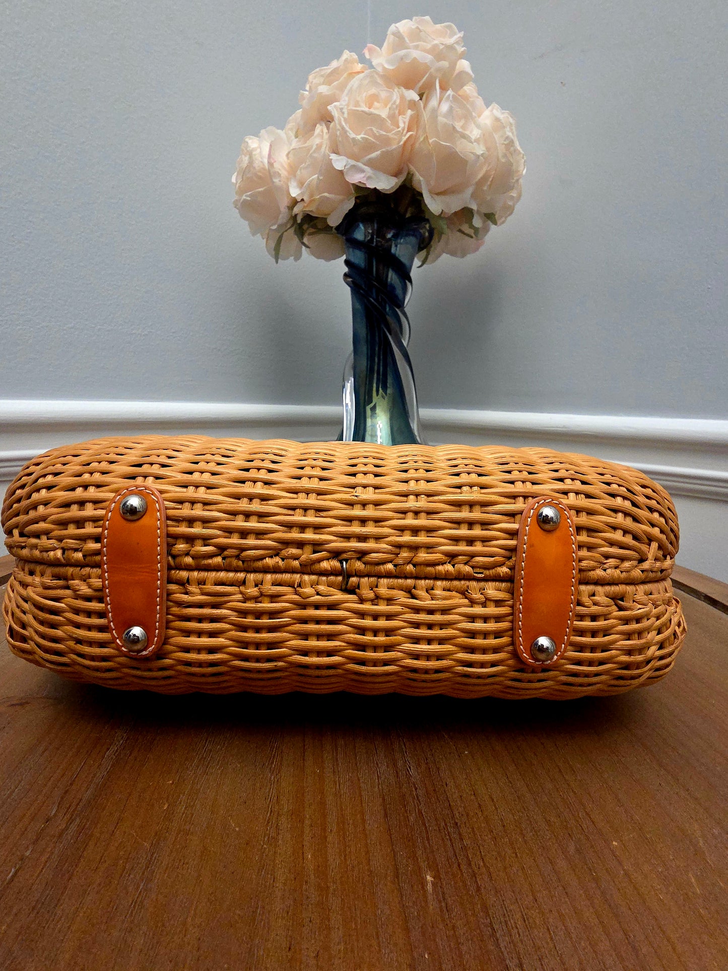 Rare Vintage Salvatore Ferragamo Vara Bow Wicker Shoulder Bag