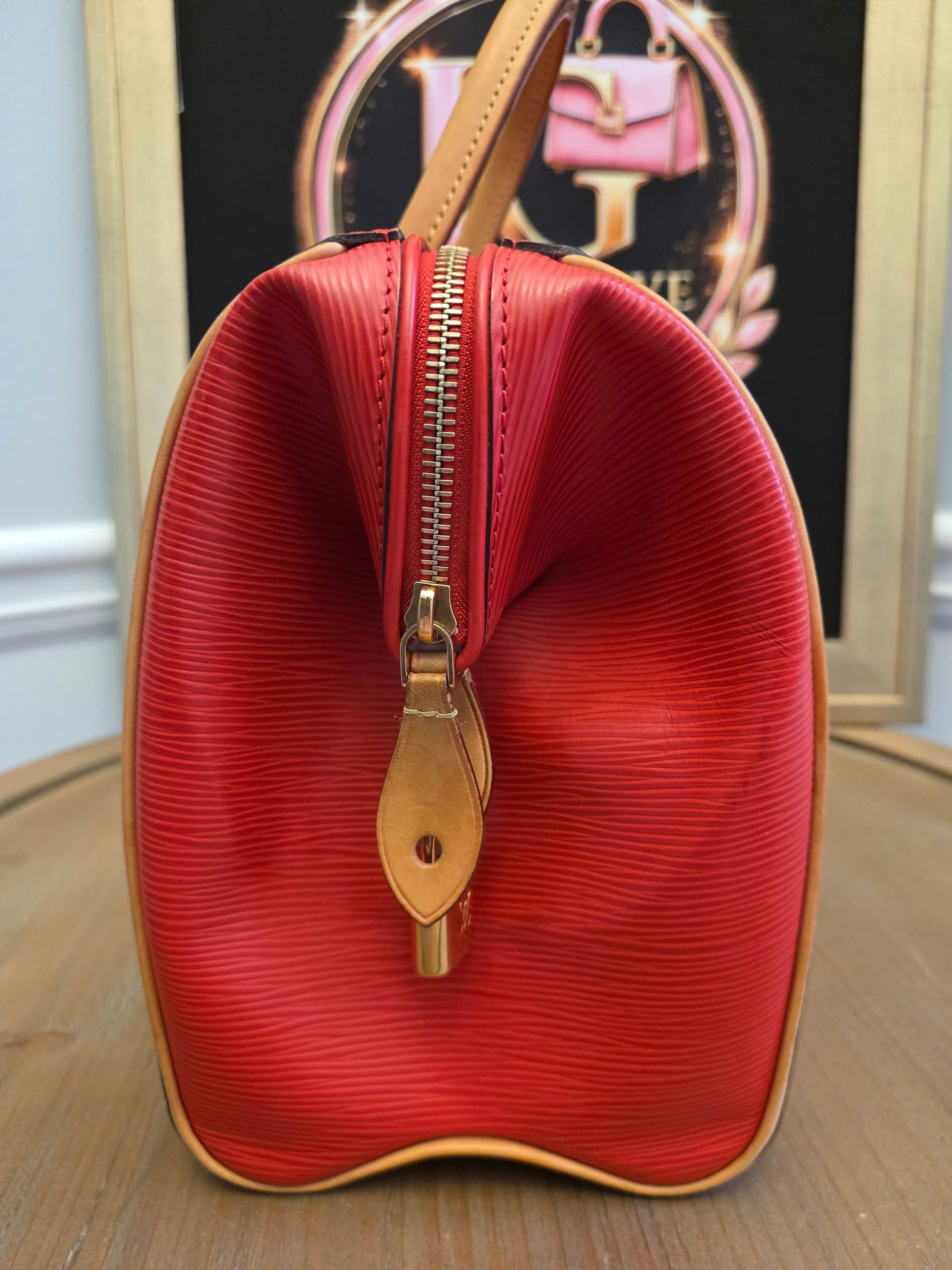 Louis Vuitton Epi Leather Speedy Bandoulière 25 Rouge Coquelicot Crossbody Bag