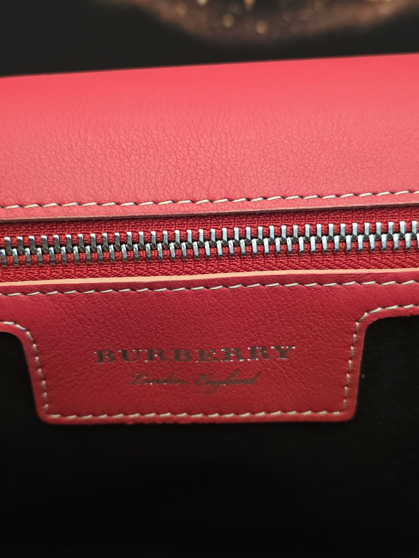 Authentic Burberry DK88 Medium Two-Tone Leather Top Handle Satchel | Blush Pink & Raspberry | Crossbody | Made in Italy