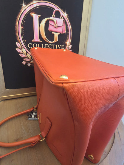 Prada Saffiano Lux Double Zip Tote Bag Papaya Orange Leather Gold Hardware BN1801 Authentic
