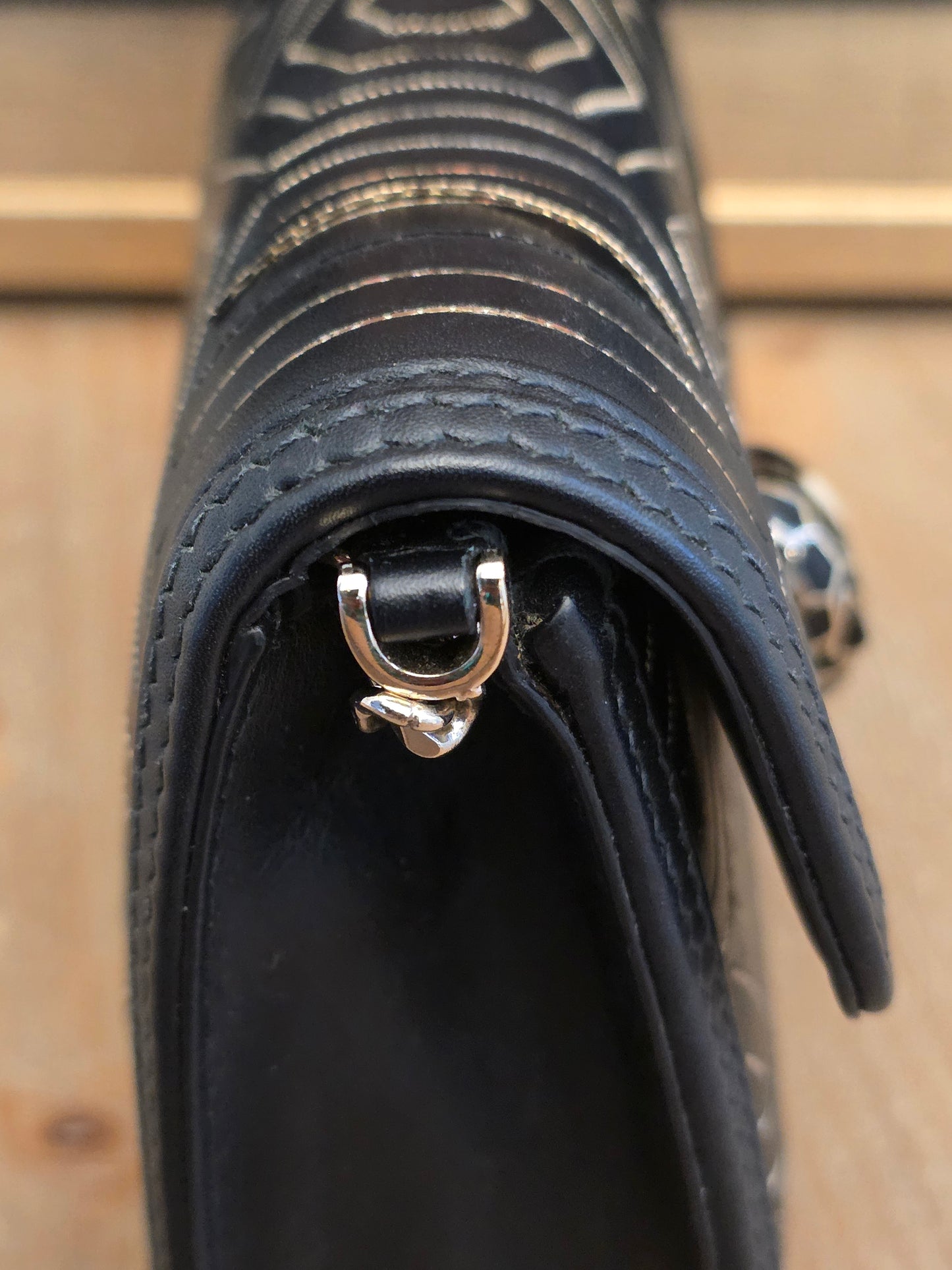 Bvlgari Million Chain Serpenti Forever Black & Gold Crossbody Bag | Snakehead Shoulder Bag