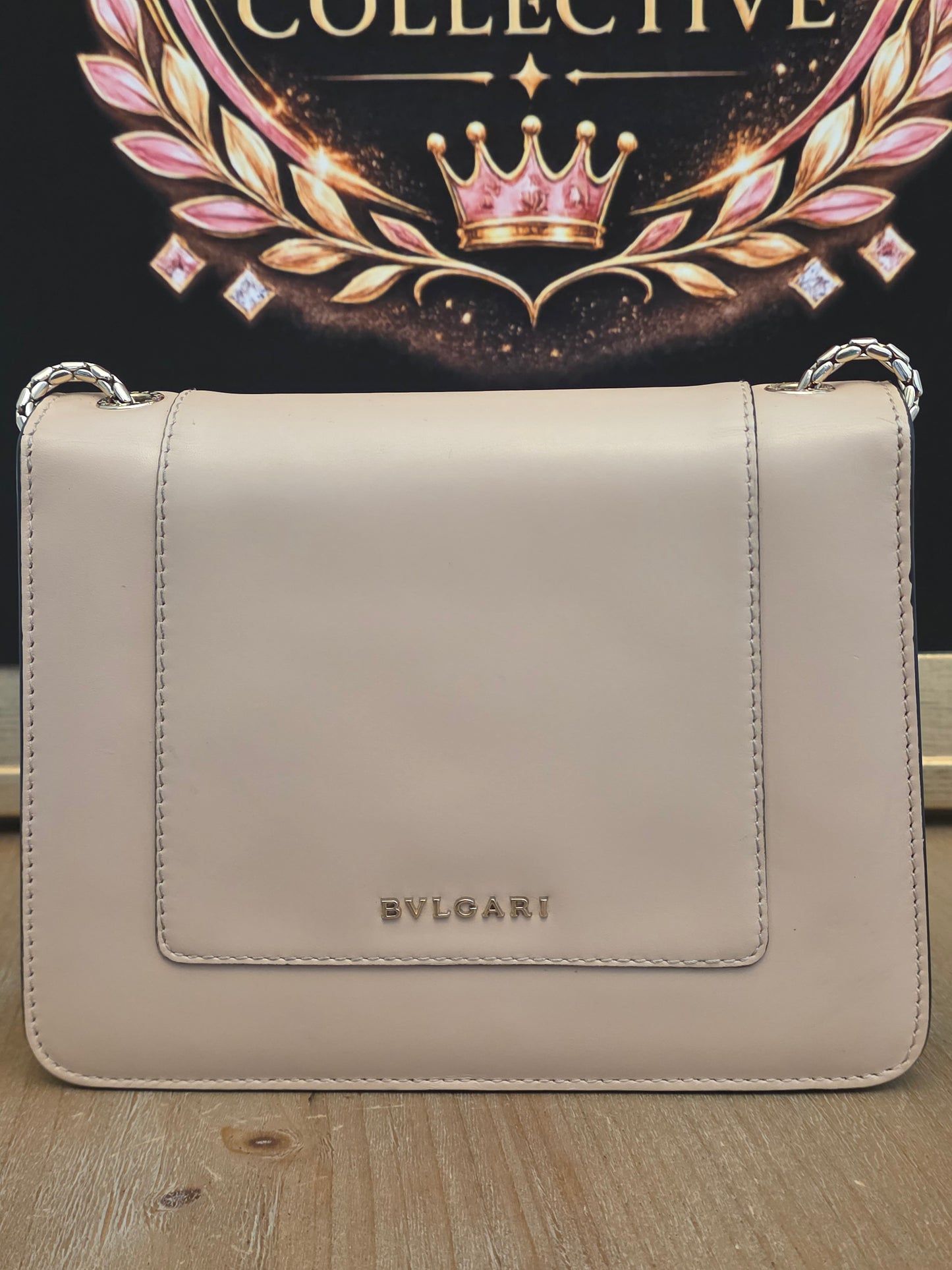 Bvlgari Serpenti Forever Beige Studded Crossbody Bag | Black Onyx Snakehead Chain Shoulder Bag